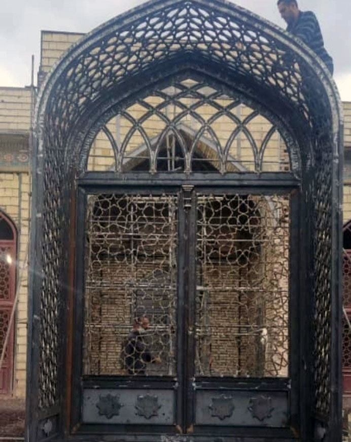 درب ورودی دولنگه گره سازی شده بسیار زیبا