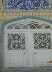 درب زیرزمین مسجد معصومیه قم میدان مطهری