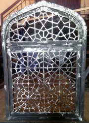 پنجره آهنی گره چینی 4