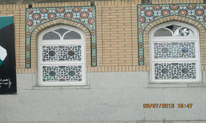 پنجره های حرم حضرت معصومه (س) گره سازی شده از چهار پهلوی ۱۲میلیمتری
